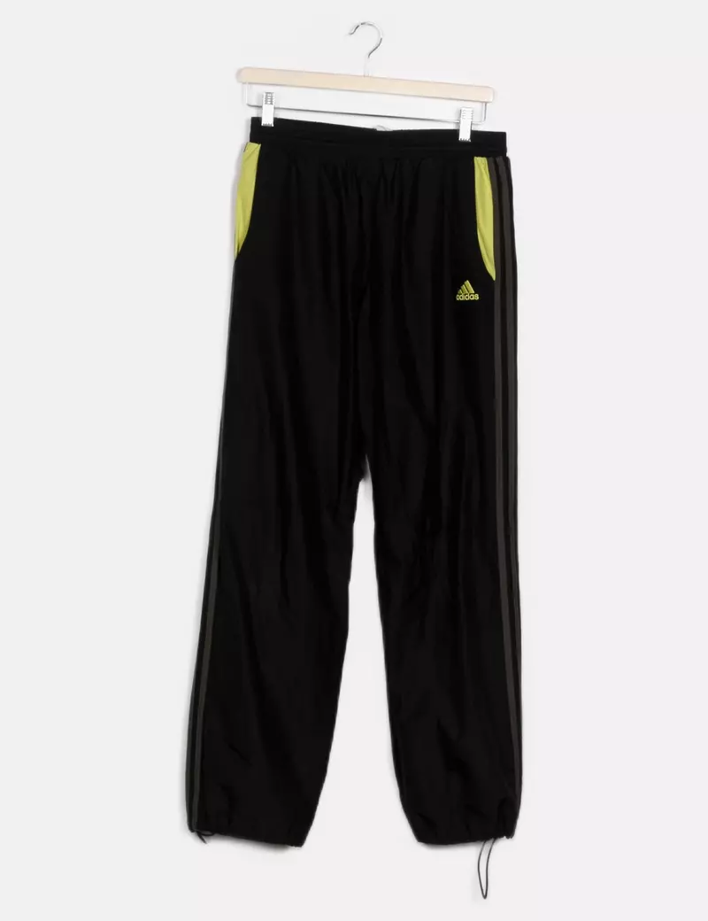 Adidas Pantalones de chándal y joggers