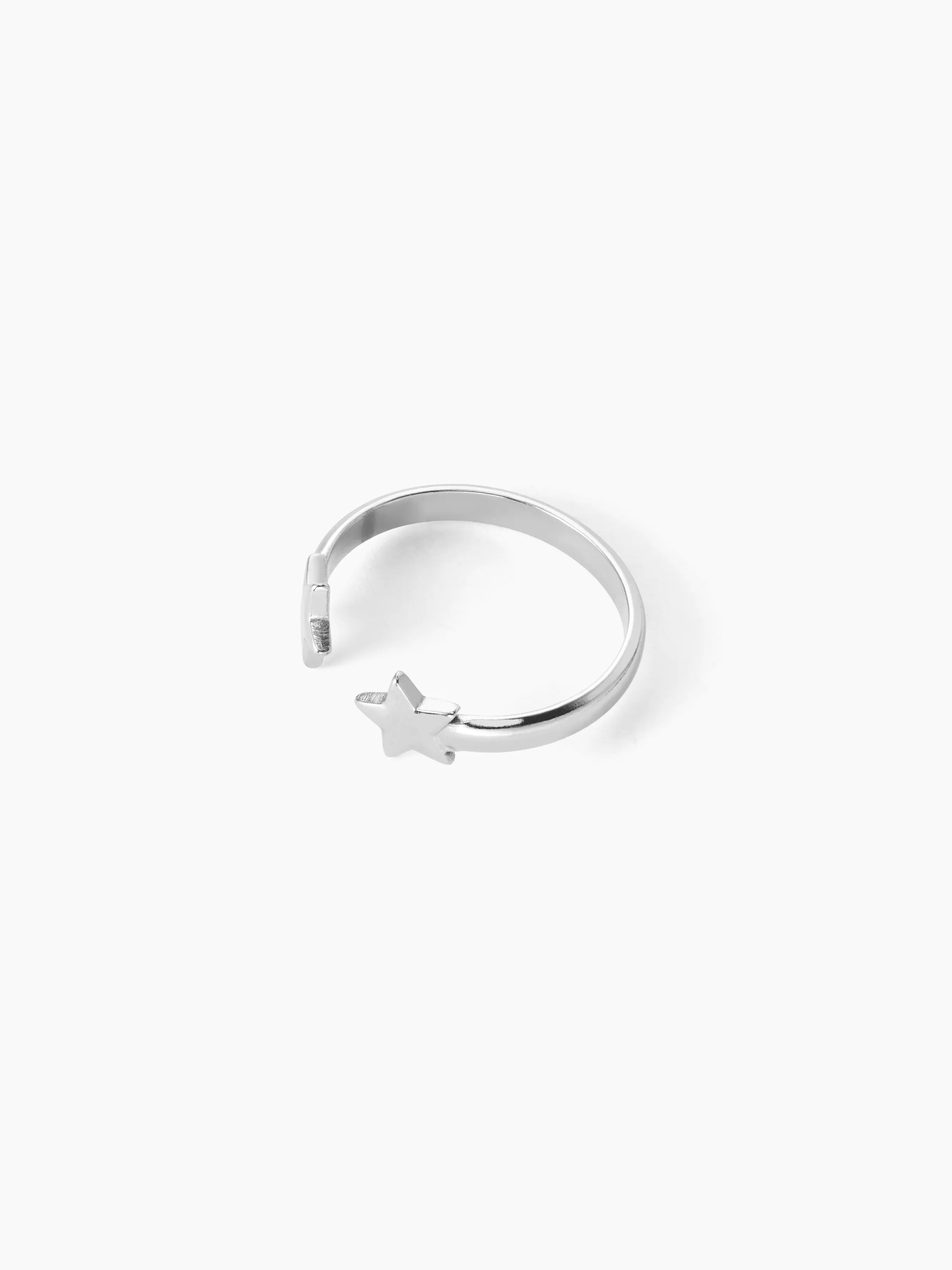 Anillo abierto con decoración de estrella