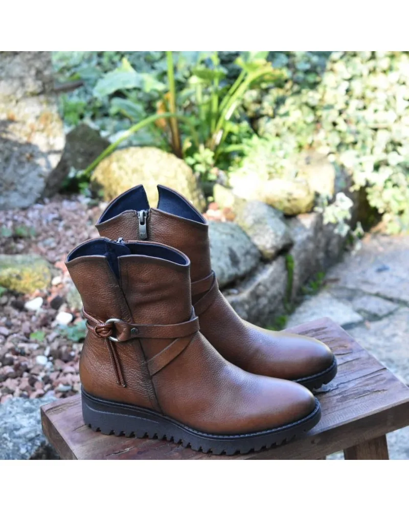 Bota de piel confort DE CUÑA DORKING by fluchos D8688