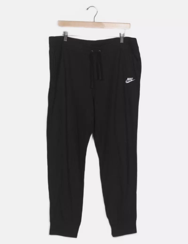 Nike Pantalones de chándal y joggers Rectos