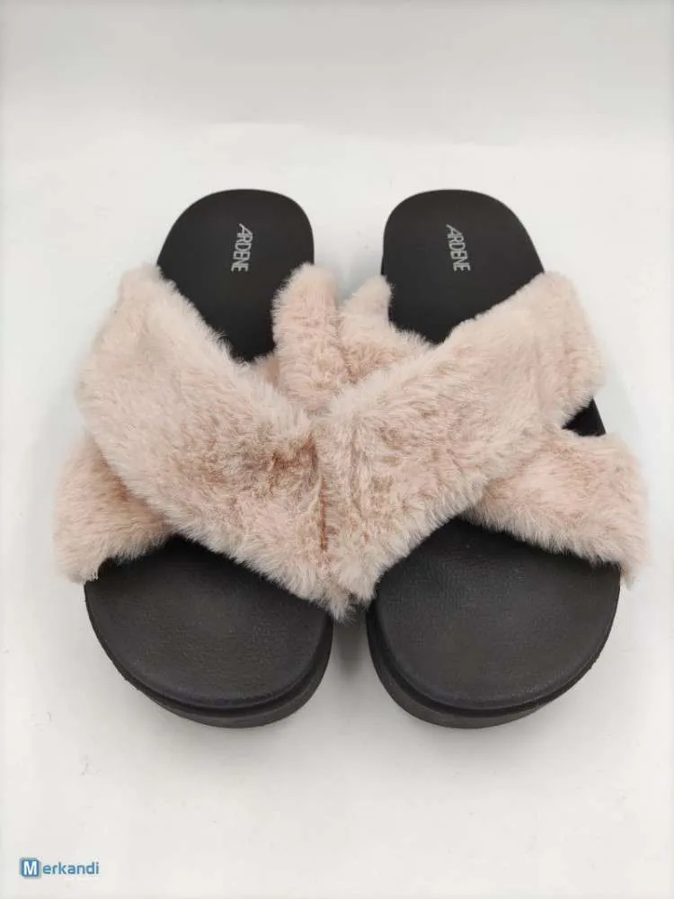 Pantuflas Kardashian para Hombre y Mujer - Invierno, Piel Sintética, REF: BZ009