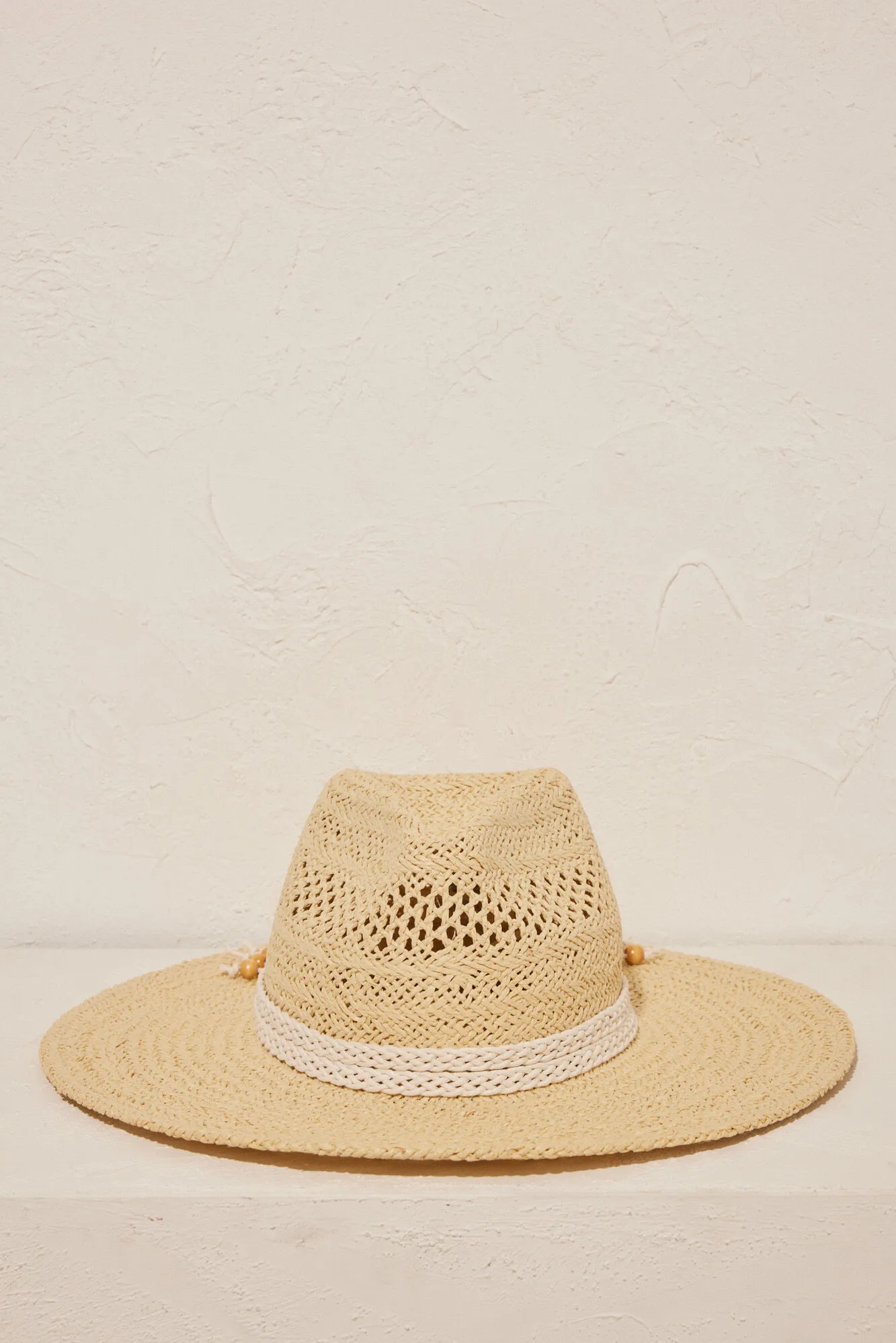 Sombrero ala ancha rafia 